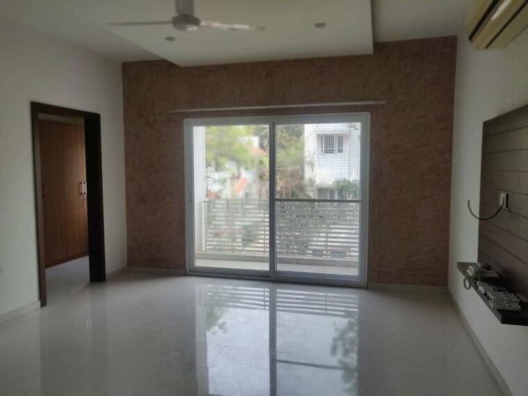 Room, banjara hills 5 Bedroom 5000 Sq.Ft. Builder Floor In Banjara Hills Hyderabad 10590161