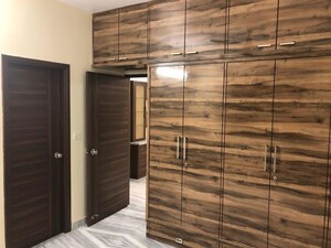 Room in 3 BHK Apartment at Prestige Notting Hill, Bannerghatta Road – for Rent