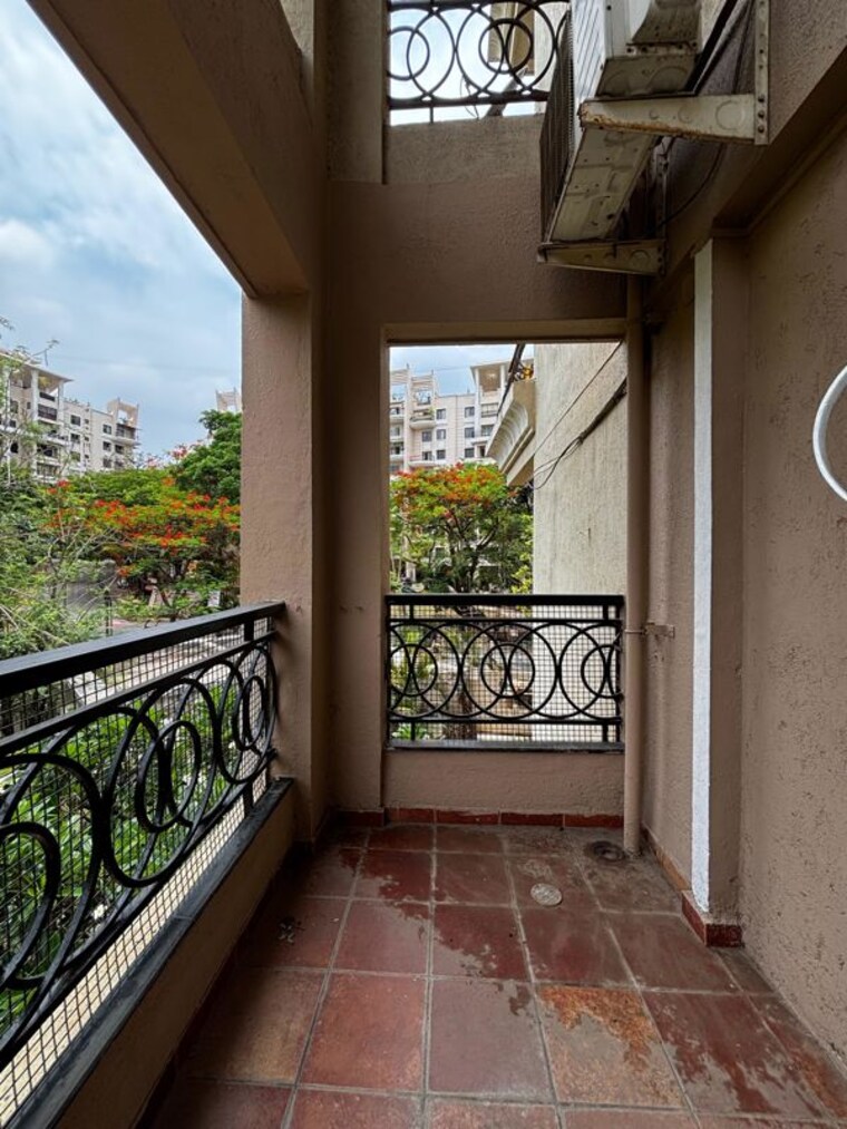 Balcony, goel-ganga-florentina 2 Bedroom 1100 Sq.Ft. Apartment In Nibm Annexe Pune 10590200