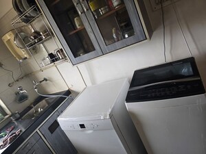 Furnished Amenities in 1 BHK Apartment at Prabhat Residency Santacruz, Santacruz East – for Rent