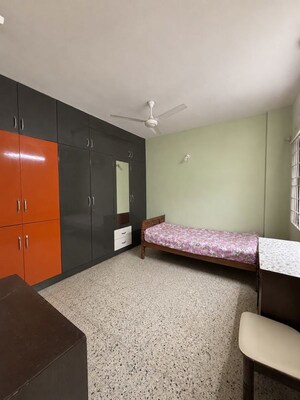 Bedroom in 2.5 BHK Apartment at Sterling Gardens, Hebbal – for Rent