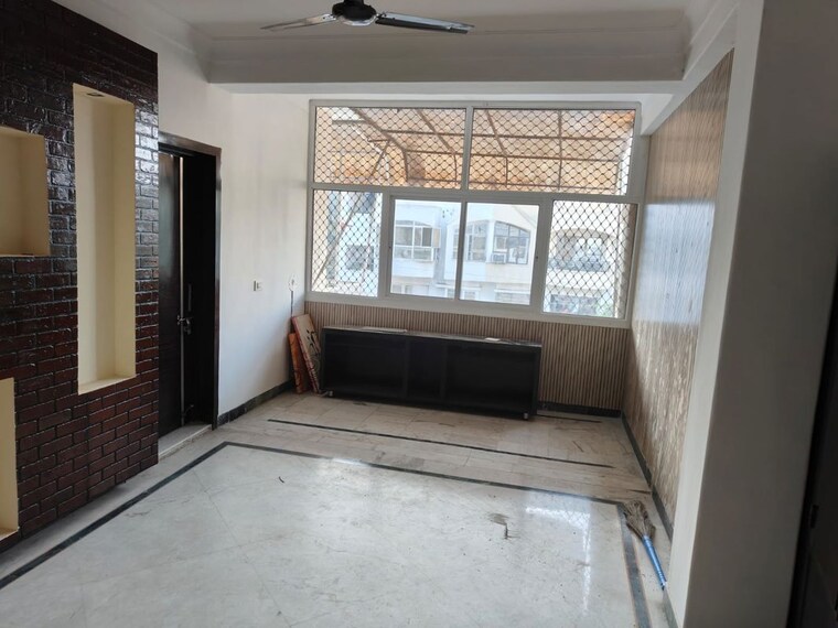 Bedroom, uppal-southend 3 Bedroom 1580 Sq.Ft. Builder Floor In Sector 49 Gurgaon 10590243