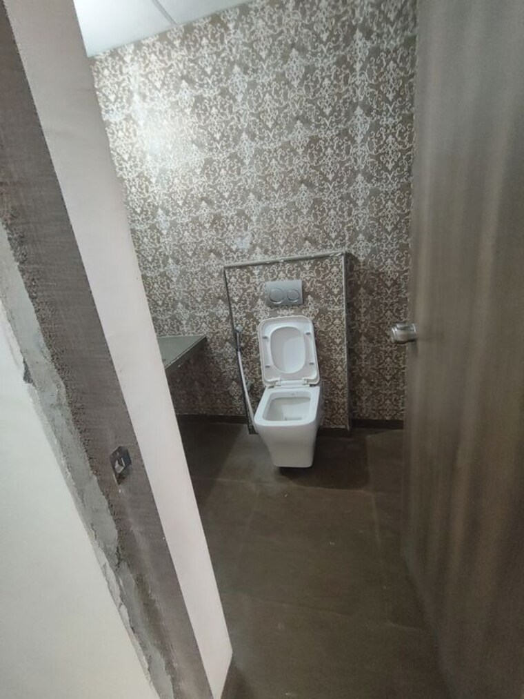 Bathroom, arihant-clan-aalishan 3 Bedroom 1700 Sq.Ft. Apartment In Kharghar Sector 37 Navi Mumbai 10590245