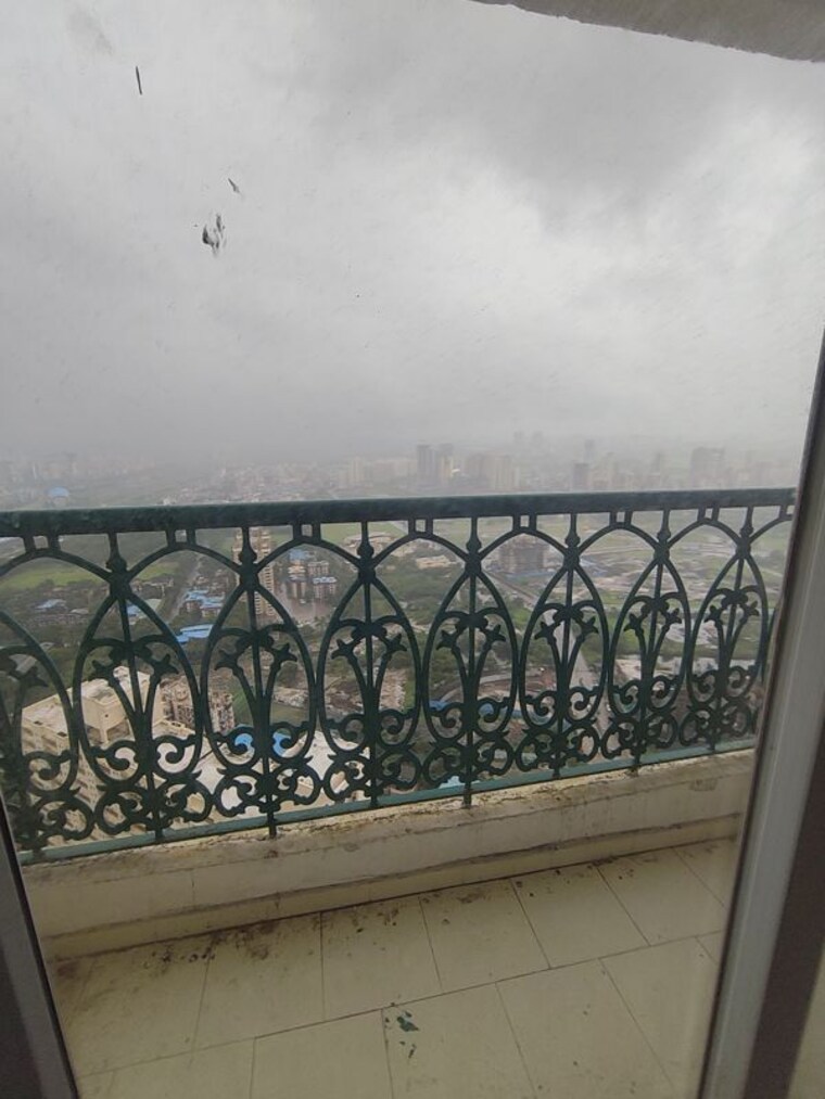 Balcony, arihant-clan-aalishan 3 Bedroom 1700 Sq.Ft. Apartment In Kharghar Sector 37 Navi Mumbai 10590245