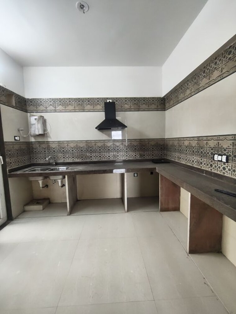 Kitchen, arihant-clan-aalishan 3 Bedroom 1700 Sq.Ft. Apartment In Kharghar Sector 37 Navi Mumbai 10590245
