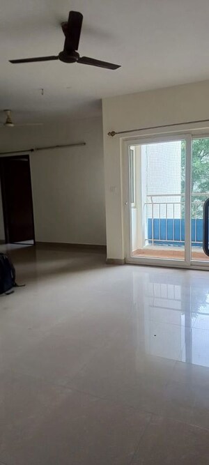 Room in 2.5 BHK Apartment at Ramky One North, Yelahanka – for Rent