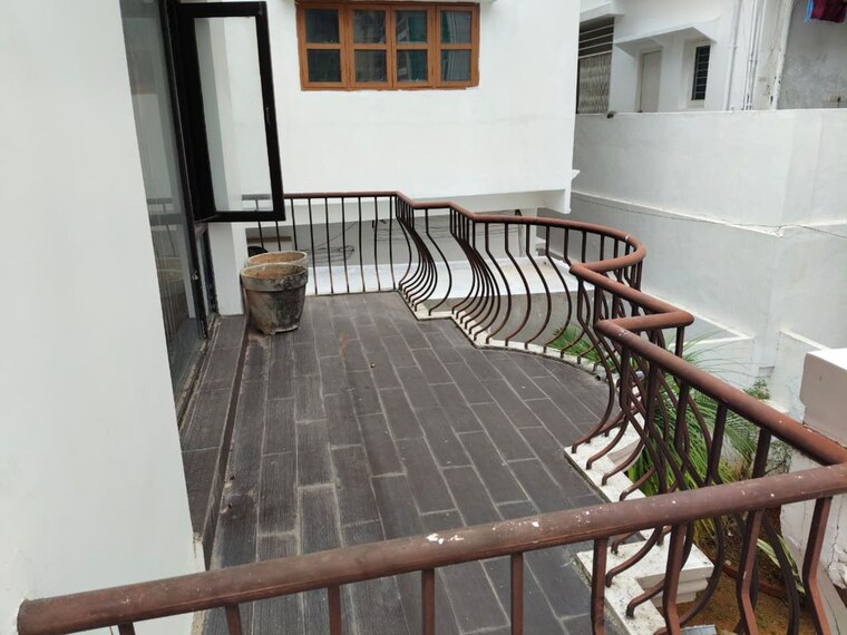 Balcony, banjara hills 3 Bedroom 5000 Sq.Ft. Independent House In Banjara Hills Hyderabad 10590457
