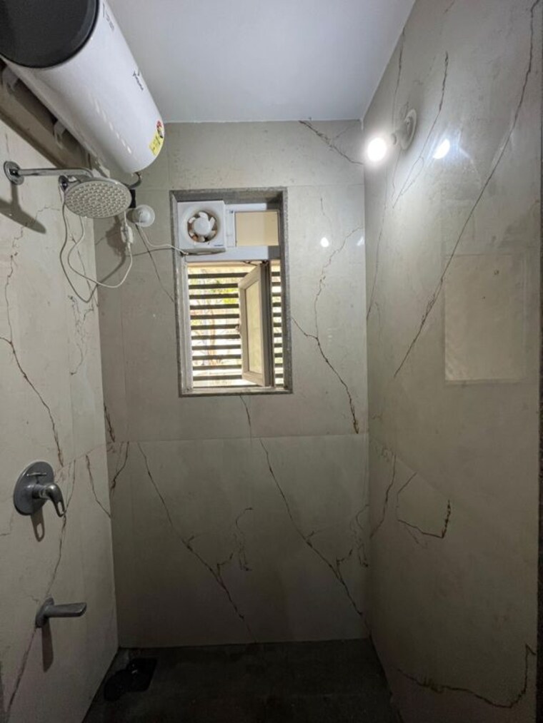 Bathroom, lms-finswell-woods 2 Bedroom 1020 Sq.Ft. Apartment In Viman Nagar Pune 10590459