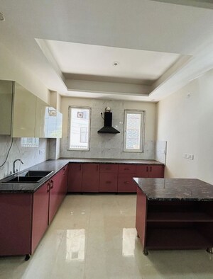 Kitchen in 1 BHK Builder Floor at Sector 52 – for Rent