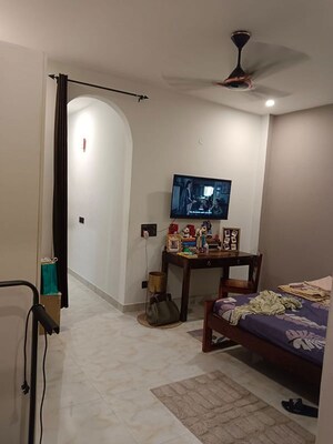 1 BHK Builder Floor For Rent in Amar Colony