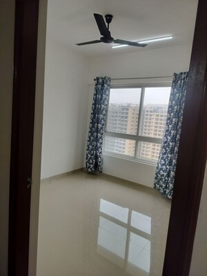 Room in 1 BHK Apartment at Nyati Era, Dhanori – for Rent