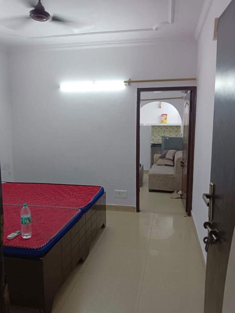 Bathroom, amar colony 1 Bedroom 535 Sq.Ft. Builder Floor In Amar Colony Delhi 10590493