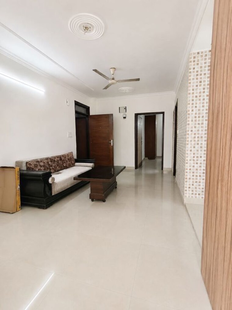 Living Room, freedom fighters enclave 1 Bedroom 450 Sq.Ft. Apartment In Freedom Fighters Enclave Delhi 10590512