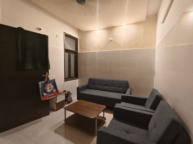 Living Room, freedom fighters enclave 1 Bedroom 420 Sq.Ft. Apartment In Freedom Fighters Enclave Delhi 10590508