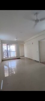 3 BHK + Servant Room 1365 Sq.Ft. Apartment in Jaypee Greens Kosmos