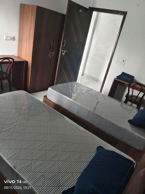 Team Area in  Pg at Sector 128 – for Rent