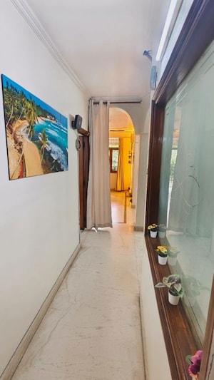 Building Lobby in 3 BHK Builder Floor at Malviya Nagar – for Rent