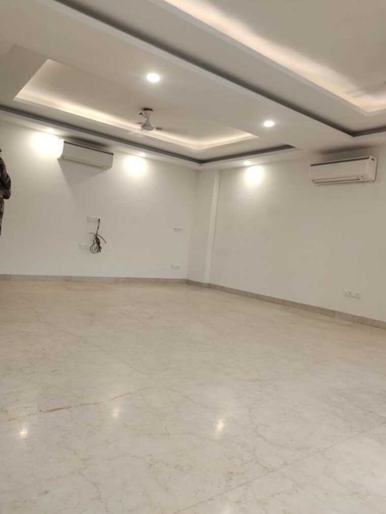 Room, saket 3 Bedroom 2500 Sq.Ft. Builder Floor In Saket Delhi 10590531