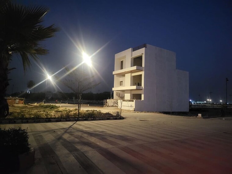 Exterior View, awas-vikas-flat 4 Bedroom 3260 Sq.Ft. Villa In Vrindavan Yojna Lucknow 10590541