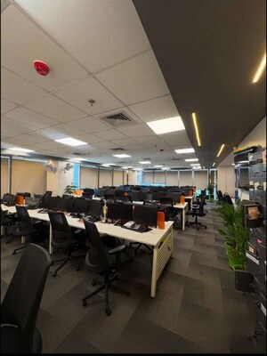 Team Area in  Co-working Space at Experion Capital, Gomti Nagar – for Rent