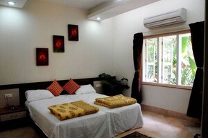 Bedroom in 5 BHK Villa at Koregaon Park – for Sale