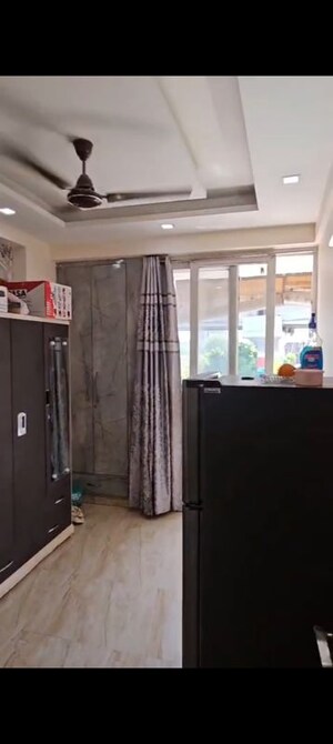 Building Lobby in 3 BHK Builder Floor at Vasundhara Sector 5 – for Sale