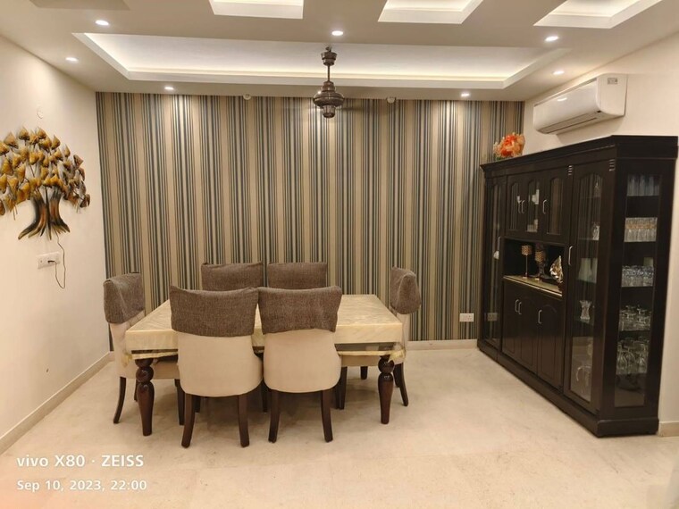 Team Area, ansal-esencia-sovereign-floors 4 Bedroom 300 Sq.Yd. Builder Floor In Sector 67 Gurgaon 10590585