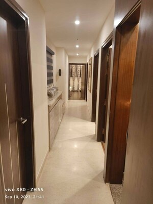 Building Lobby in 4 BHK Builder Floor at Ansal Esencia - Sovereign Floors, Sector 67 – for Sale