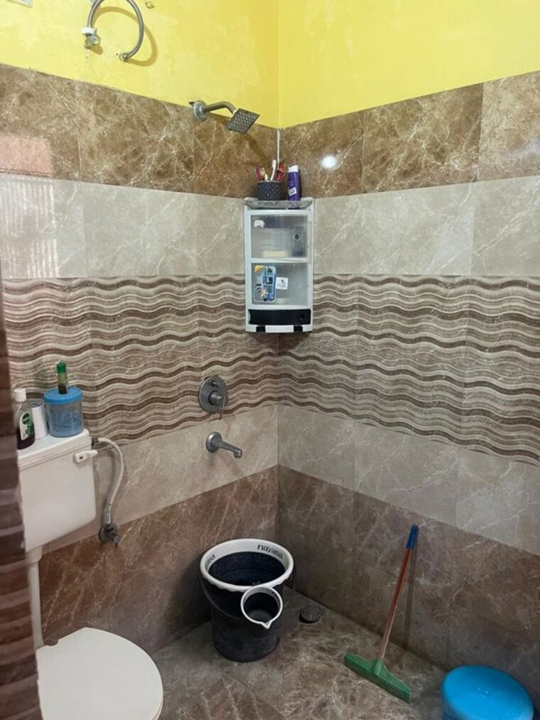 Bathroom, aura-homes 3 Bedroom 1860 Sq.Ft. Apartment In Patiala Road Zirakpur 10590606