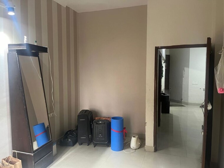 Living Room, aura-homes 3 Bedroom 1860 Sq.Ft. Apartment In Patiala Road Zirakpur 10590606