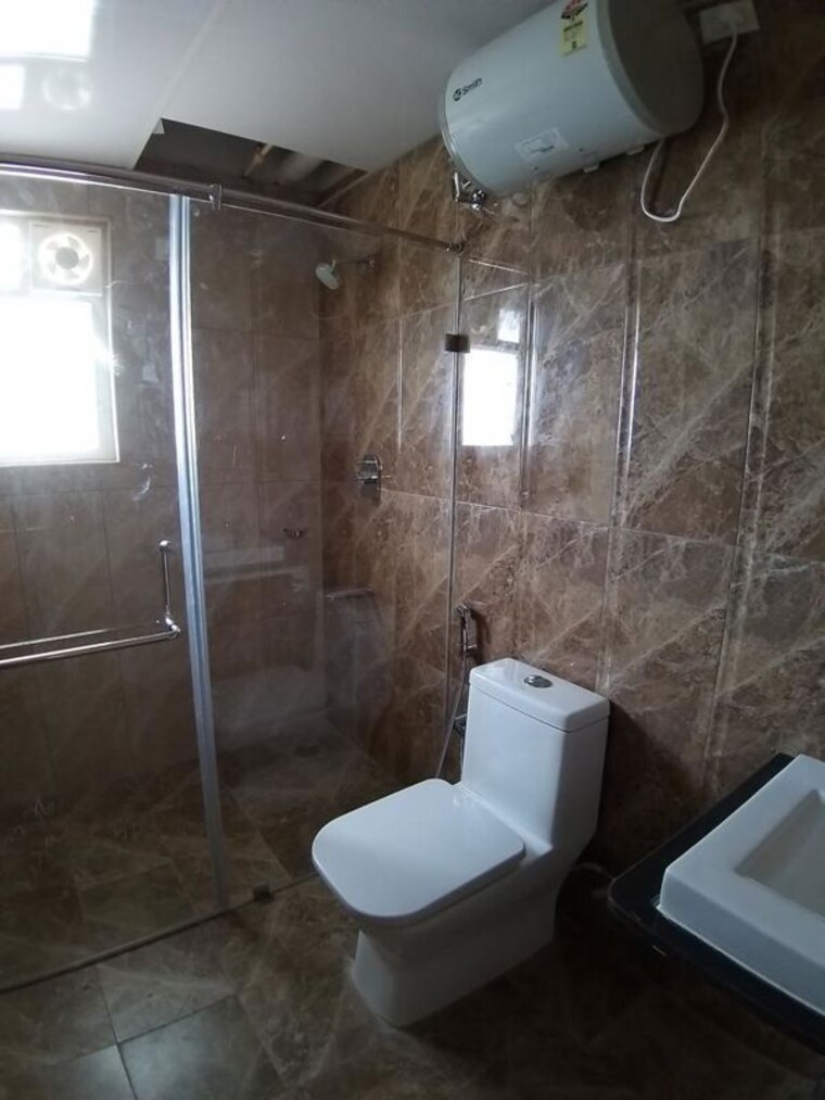 Bathroom, shriram-luxor 3 Bedroom 1440 Sq.Ft. Apartment In Hennur Road Bangalore 10590604