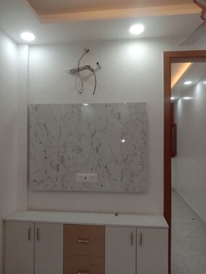 Room in 2 BHK Builder Floor at Dwarka Mor – for Sale
