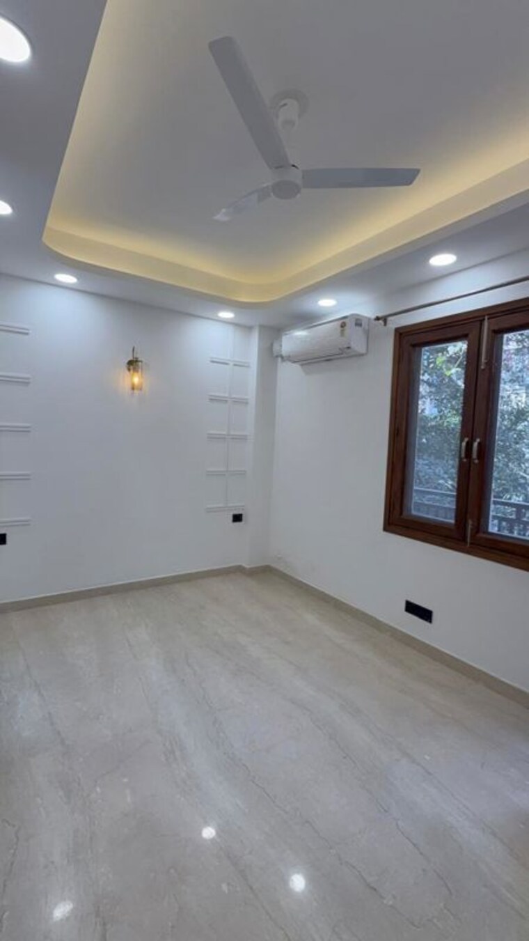Room, kalkaji 2 Bedroom 900 Sq.Ft. Builder Floor In Kalkaji Delhi 10590620