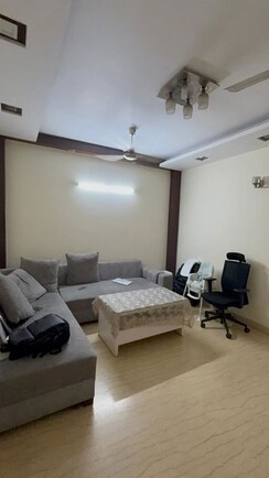2 BHK Builder Floor For Rent in Kalkaji