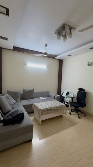 2 BHK Builder Floor For Rent in Kalkaji