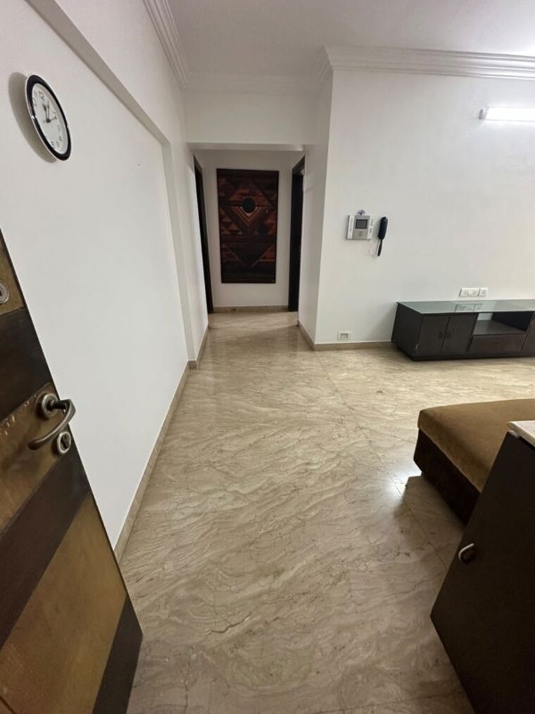 Team Area, high-peak-chs 3 Bedroom 1200 Sq.Ft. Apartment In Bandra West Mumbai 10590656