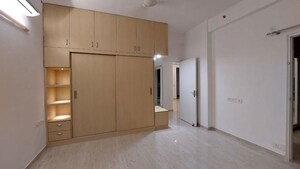 Room in 3 BHK Apartment at Ajnara Grand Heritage, Sector 74 – for Rent