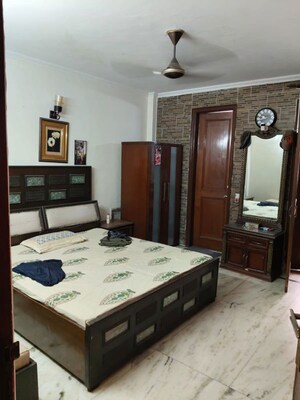 Bedroom in 3 BHK Builder Floor at Jangpura – for Rent