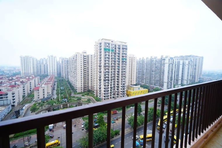 Balcony, gaur-city-2-14th-avenue 2 Bedroom 955 Sq.Ft. Apartment In Sector 16c Greater Noida Greater Noida 10590667