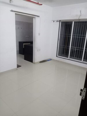 Room in 1 BHK Apartment at Eco Winds, Bhandup West – for Rent