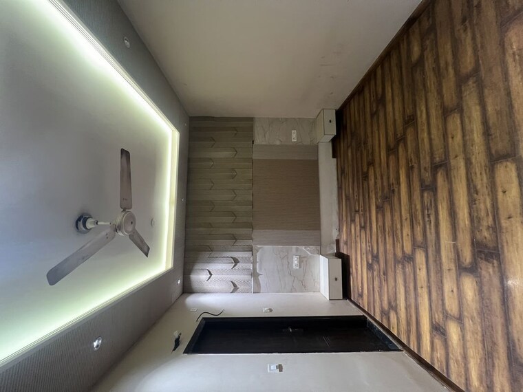 Room, dwarka mor 2.5 Bedroom 1350 Sq.Ft. Independent House In Dwarka Mor Delhi 10590700