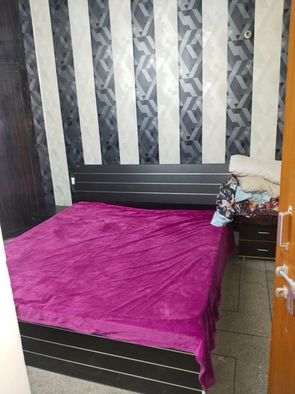2 BHK + Store Room 1100 Sq.Ft. Apartment in Nehru Enclave