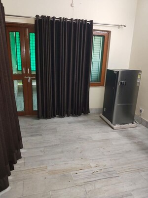 Living Room in 2 BHK Apartment at Nehru Enclave, Gomti Nagar – for Rent