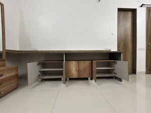 Furnished Amenities in  Pg at Tilak Nagar – for Rent