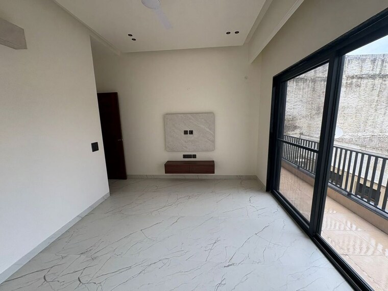 Room, aerocity 4 Bedroom 1800 Sq.Ft. Independent House In Aerocity Mohali 10590730