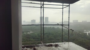 Room in 3 BHK Apartment at Jubilee Hills – for Sale