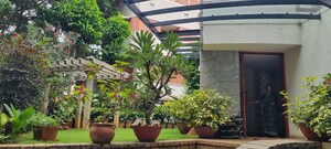 4 BHK Independent House – Garden View at Rmv Extension - for Rent