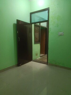 Room in 2 BHK Builder Floor at Arsh Green Heights, Gaur City 1 – for Rent
