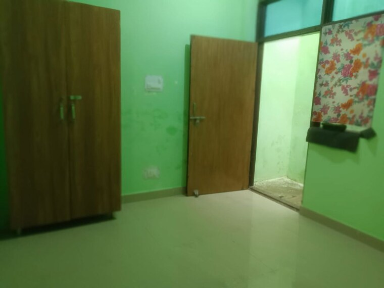 Room, arsh-green-heights 2 Bedroom 950 Sq.Ft. Builder Floor In Gaur City 1 Greater Noida 10590804