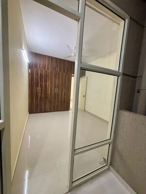 Furnished Amenities in 2 BHK Apartment at Pyramid Pride, Sector 76 – for Sale